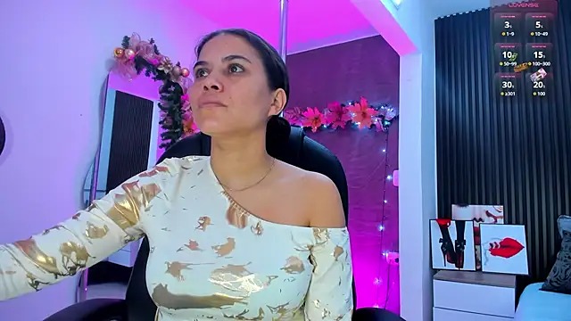 natasha  jackson online show from 12/01/25, 12:39