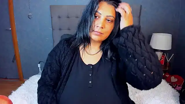 AmyCubes online show from 10/26/25, 05:46