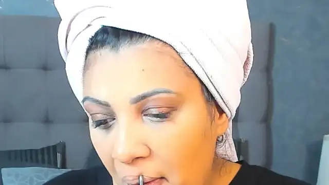 AmyCubes online show from 09/27/25, 04:51