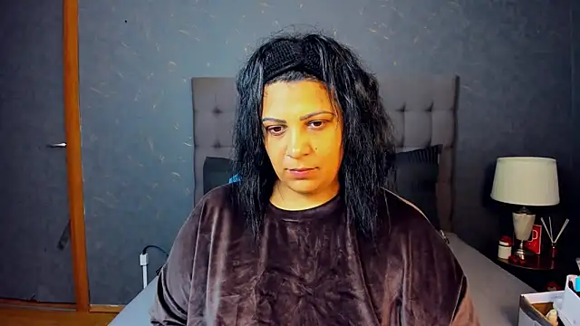 AmyCubes online show from 10/22/25, 04:01