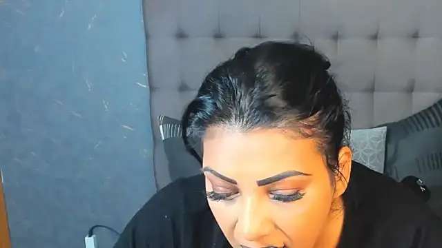 AmyCubes online show from 09/19/25, 03:43