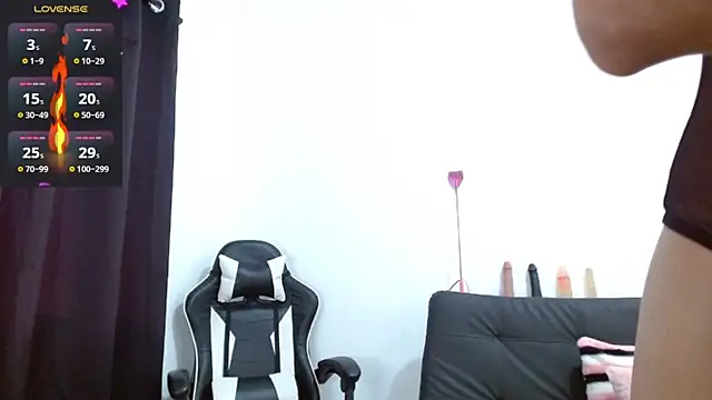 Snapshot of Kiara-Rider chatting on 03/22/25, 08:48 Kiara-Rider online show from 03/22/25, 08:48