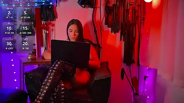 mistresslaviniabr online show from 11/14/25, 11:41