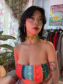 Kitty arts online show from 04/21/26, 05:52