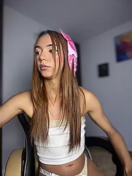 Nikol Rang   online show from 04/07/26, 07:59