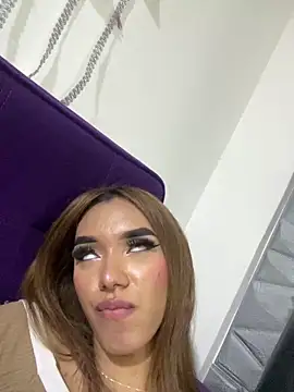 Nikol Rang   online show from 03/13/25, 07:09