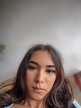 Nikol Rang   online show from 11/10/25, 05:07