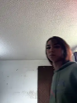 Nikol Rang   online show from 11/23/25, 01:54