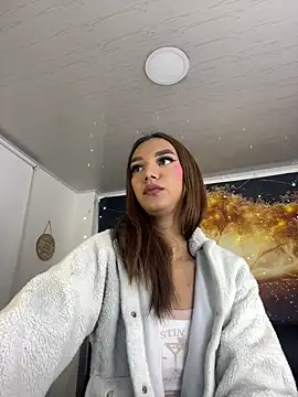 Nikol Rang   online show from 03/04/25, 04:17