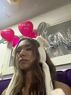 Nikol Rang   online show from 02/18/25, 07:21