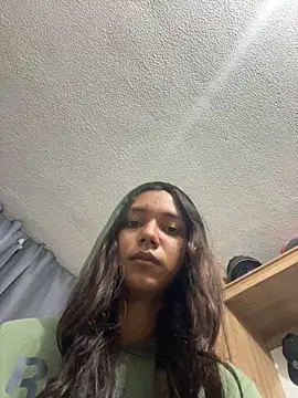 Nikol Rang   online show from 11/17/25, 07:34