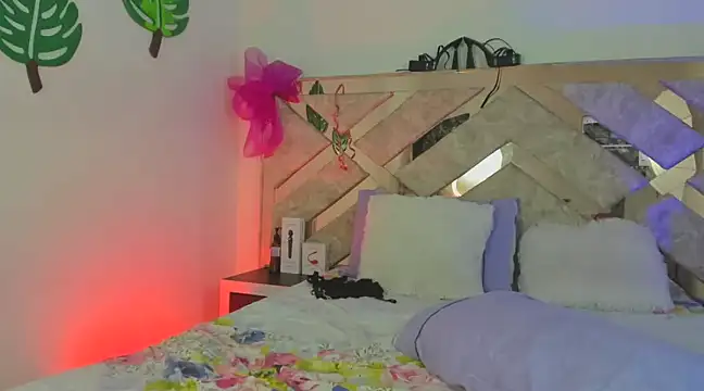  miss khloe online show from 03/06/25, 05:24