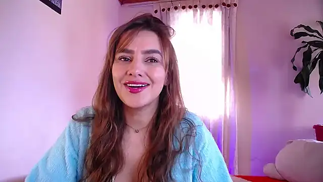 Lu perez online show from 10/02/25, 05:05