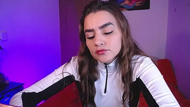 Lu perez online show from 12/02/25, 11:06