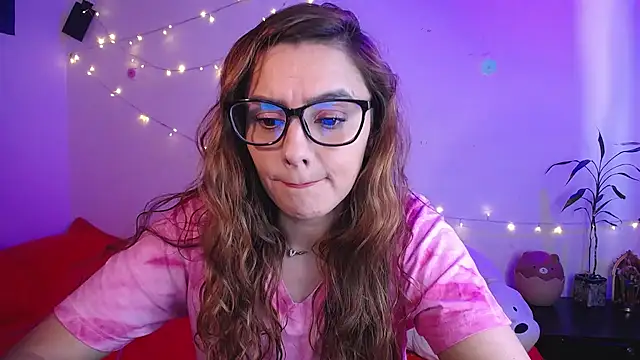 Lu perez online show from 11/08/25, 08:56