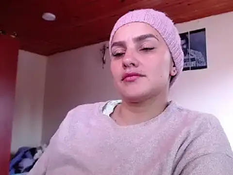 Lu perez online show from 03/06/25, 04:28