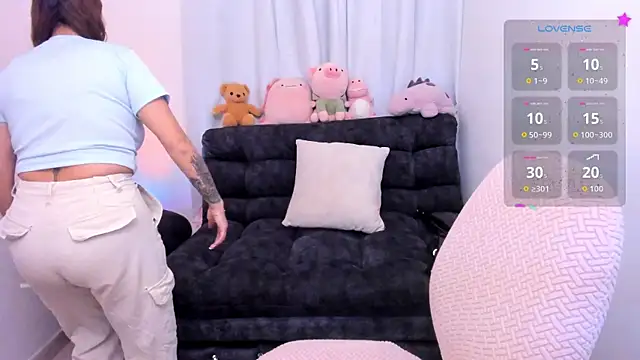 Lu perez online show from 04/21/26, 01:28