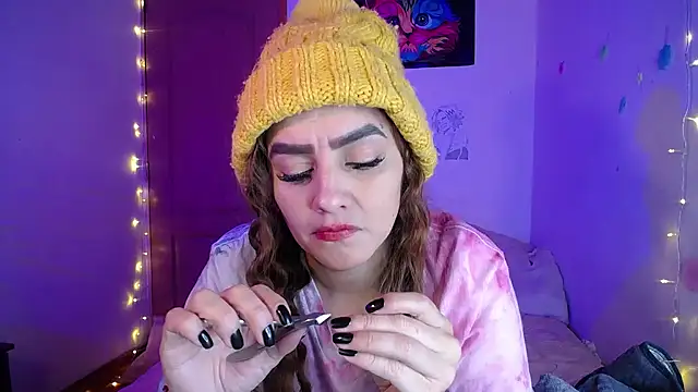 Lu perez online show from 12/22/25, 03:39