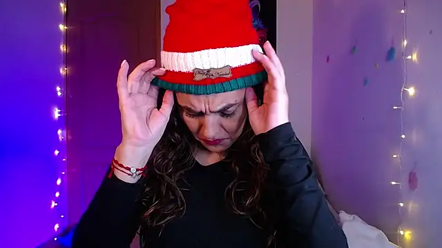 Lu perez online show from 12/17/25, 01:32