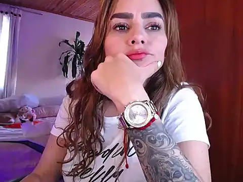 Lu perez online show from 09/25/25, 08:37
