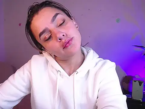 Lu perez online show from 12/02/25, 12:44