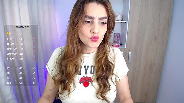 Lu perez online show from 04/28/26, 01:48