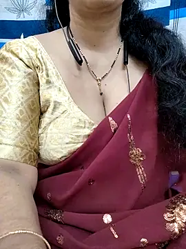 bhuvana555 online show from 02/19/25, 04:44