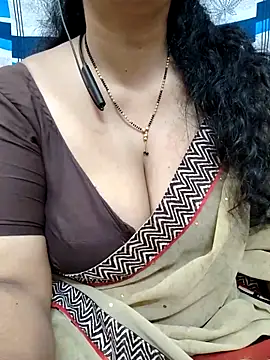 bhuvana555 online show from 03/15/25, 03:27
