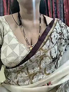 bhuvana555 online show from 11/06/25, 04:16