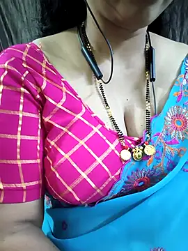 bhuvana555 online show from 04/21/26, 05:30