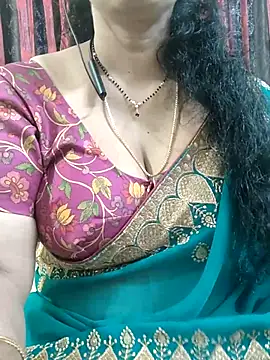 bhuvana555 online show from 11/25/25, 04:13