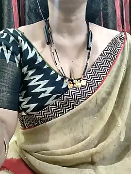 bhuvana555 online show from 10/19/25, 05:37