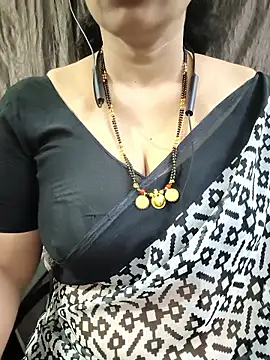 bhuvana555 online show from 04/25/26, 05:21