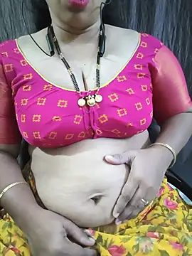 Snapshot of bhuvana555 chatting on 07/09/26, 05:12 bhuvana555 online show from 07/09/26, 05:12