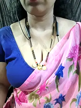 bhuvana555 online show from 05/05/26, 10:13