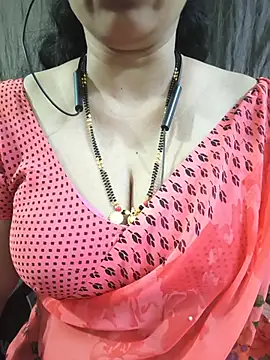 Snapshot of bhuvana555 chatting on 07/07/26, 05:49 bhuvana555 online show from 07/07/26, 05:49