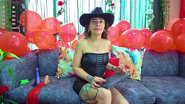 oriana thomson2 online show from 03/19/25, 01:29