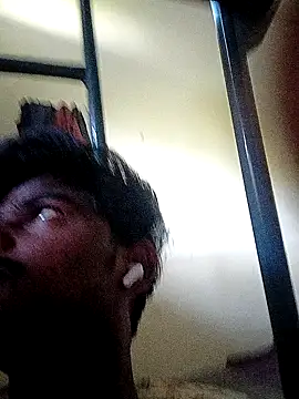 Snapshot of king8580 chatting on 11/09/25, 03:10 king8580 online show from 11/09/25, 03:10