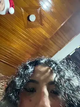 G Poseidon y Cloe online show from 12/04/24, 04:15