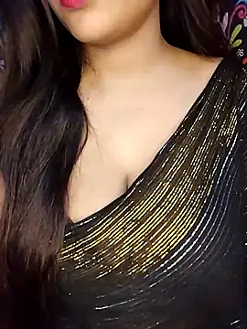 Sreya213 online show from 04/23/26, 05:25
