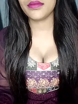 Snapshot of Sreya213 chatting on 11/27/25, 08:59 Sreya213 online show from 11/27/25, 08:59