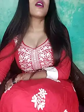 Snapshot of Sreya213 chatting on 10/30/25, 05:39 Sreya213 online show from 10/30/25, 05:39