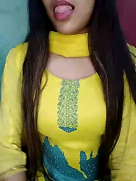 Snapshot of Sreya213 chatting on 01/29/25, 11:14 Sreya213 online show from 01/29/25, 11:14