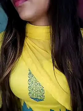 Snapshot of Sreya213 chatting on 01/26/25, 08:13 Sreya213 online show from 01/26/25, 08:13