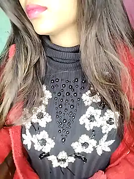 Snapshot of Sreya213 chatting on 01/04/25, 06:09 Sreya213 online show from 01/04/25, 06:09