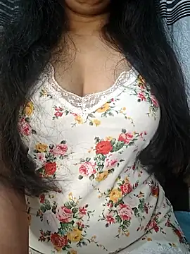 Rina777o online show from 05/03/26, 01:44