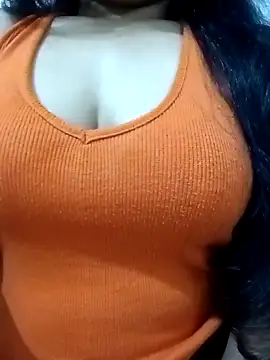 Snapshot of Rina777o chatting on 09/11/25, 09:42 Rina777o online show from 09/11/25, 09:42