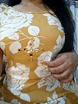 Rina777o online show from 04/14/26, 10:09