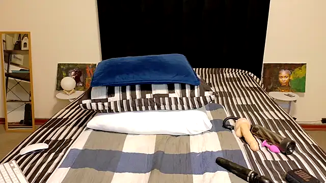 chloechrome online show from 04/27/26, 04:49
