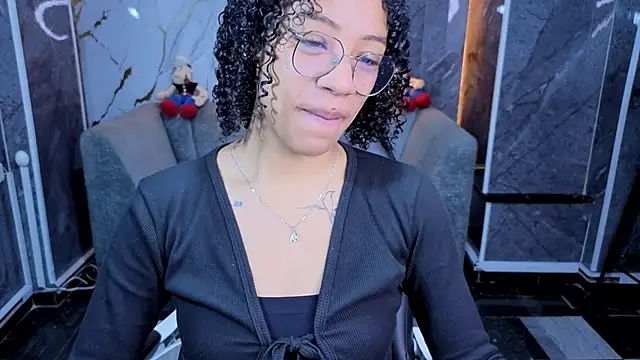 Violeth b online show from 04/10/26, 01:07